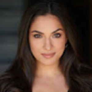 Meet your Posher, Lara